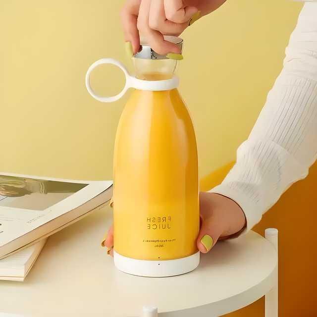 BlendGo™ – Portable Travel Juice Blender